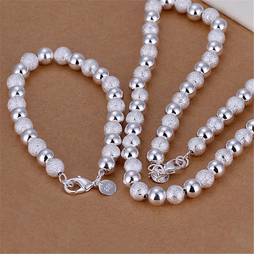 طقم مجوهرات فاخر من ماركة عالم - مراجعة Streetwear Brand Jewelry وسعره