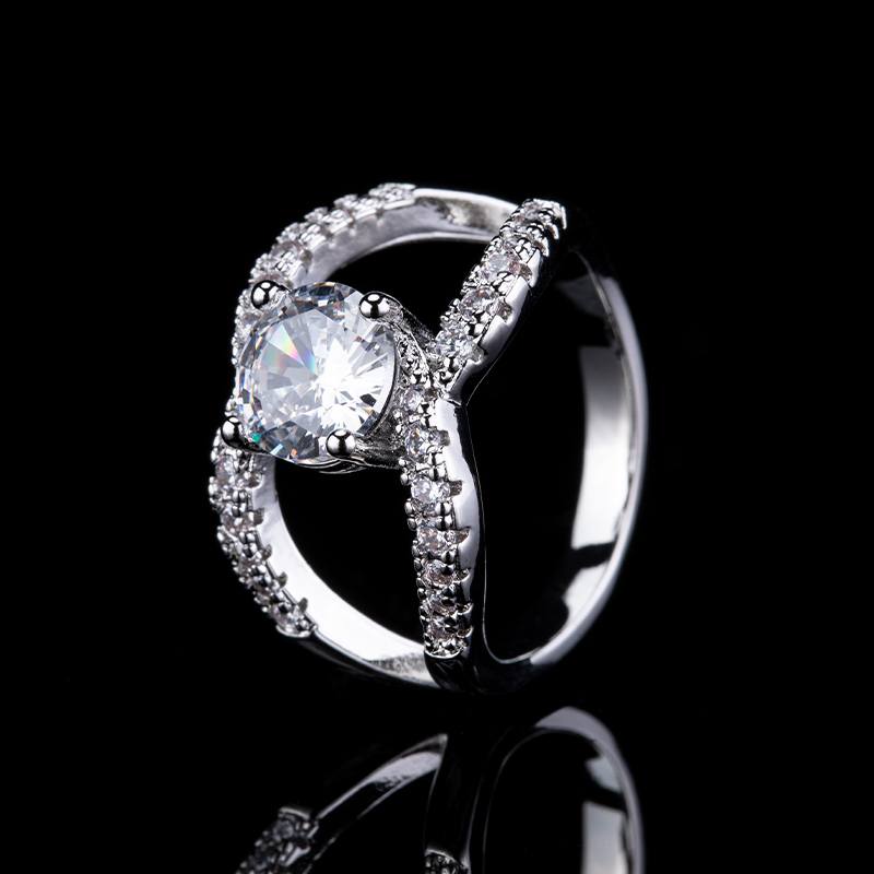 خاتم ألماس من الفضة الإسترليني - مراجعة Streetwear Brand Jewelry وسعره